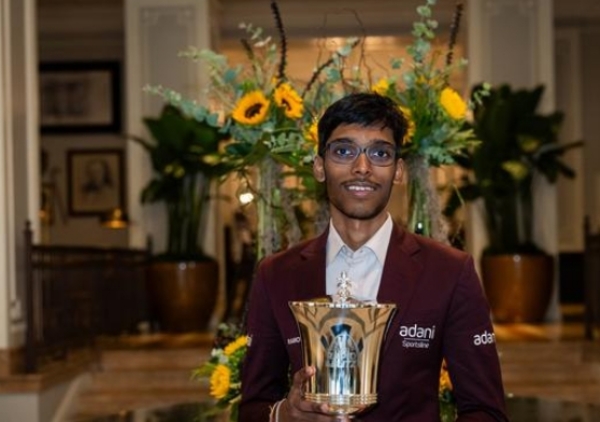 Sports Chess Praggnanandhaa SaintLouis Rapid Blitz