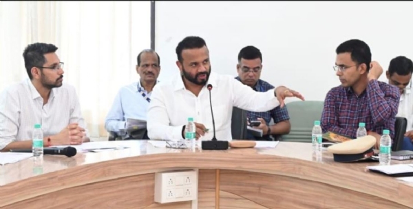 Jay Kumar gore Jay Kumar gore