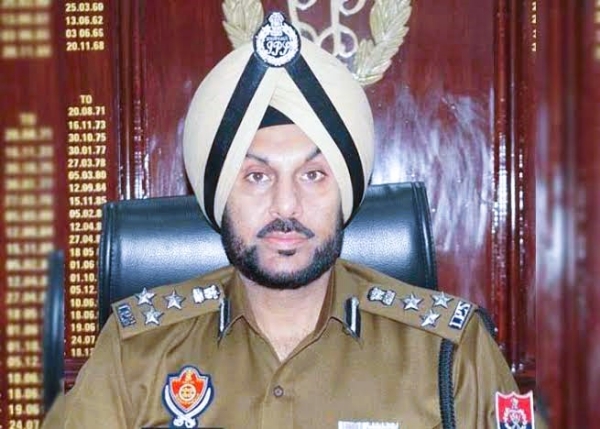 पोलिस आयुक्त गुरप्रीत सिंह भुल्लर पोलिस आयुक्त गुरप्रीत सिंह भुल्लर