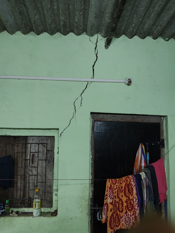 Earthquake tremors felt in six