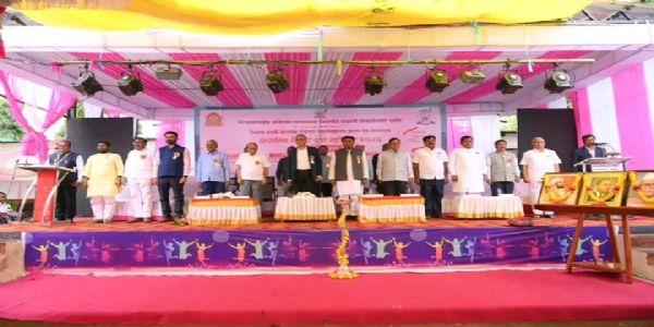 धाराशिव जिल्हा युवा महोत्सवाची उत्साहपूर्ण वातावरणात सुरुवात