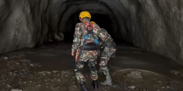 नेपाळमध्ये बोगद्यात अडकलेल्या लोकांच्या शोधासाठी भारतीय बचाव पथकाची मोहीम अधिक तीव्र