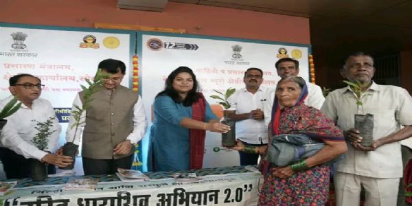 शासकीय योजना शेवटच्या घटकापर्यंत पोहोचविण्यासाठी प्रदर्शन महत्त्वाचे माध्यम - कीर्ती किरण पुजार