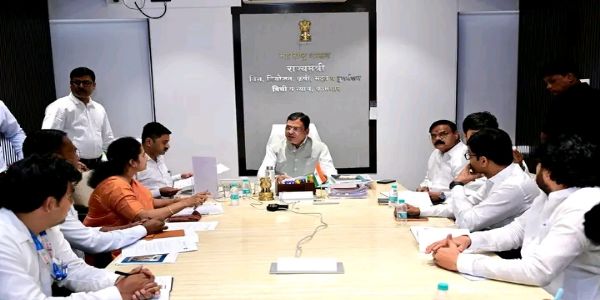 पाथरीच्या साईबाबा तीर्थक्षेत्र विकासासाठी निधीची कमतरता भासू देणार नाही-जयस्वाल