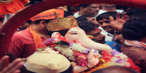 गणेशोत्सवात पुण्यातील प्रमुख रस्त्यांवर जड वाहनांना वाहतूकबंदी