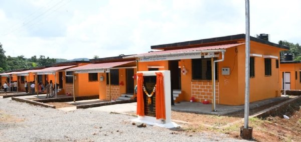 तिवरे धरणग्रस्तांना देण्यात आलेली घरे