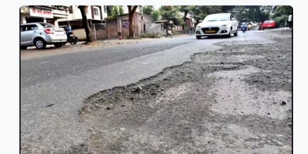 नाशिक : खड्ड्यामुळे झालेल्या अपघातात दुचाकीस्वाराचा मृत्यू
