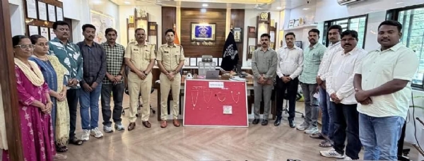 पोलीस कारवाई पोलीस कारवाई