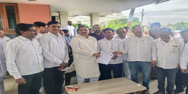 2005 पूर्वी नियुक्त शिक्षकांना जुनी पेन्शन योजना लागू करण्याची मागणी