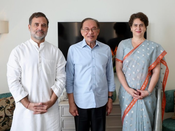 Rahul Gandhi Priyanka Gandhi Meet Malaysian PM Anwar Ibrahim Rahul Gandhi Priyanka Gandhi Meet Malaysian PM Anwar Ibrahim