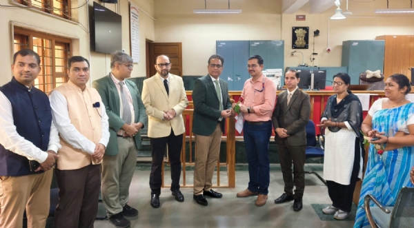 राष्ट्रीय लोकअदालतीला नंदुरबार जिल्ह्यात उत्स्फूर्त प्रतिसाद राष्ट्रीय लोकअदालतीला नंदुरबार जिल्ह्यात उत्स्फूर्त प्रतिसाद
