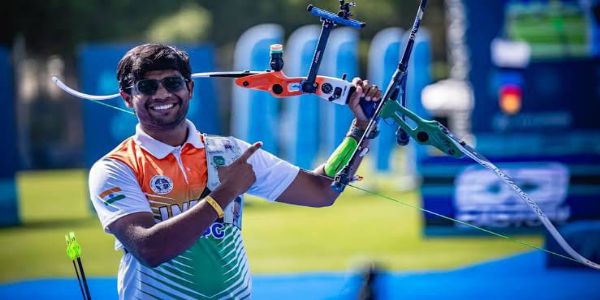 तिरंदाजी विश्वचषक : धीरज बोम्मादेवराने सुवर्णपदक जिंकत रचला इतिहास