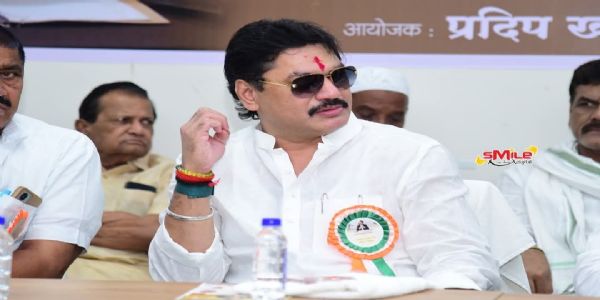 धनंजय मुंडे यांची प्रकृती बिघडली, तातडीने रुग्णालयात दाखल