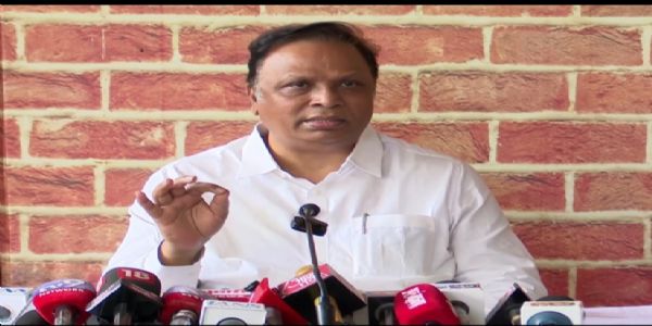 गणेशोत्सवाच्या काळात जरांगेंनी मुंबईकडे कूच करू नये; चर्चेतून प्रश्न सोडवूया – आशिष शेलार
