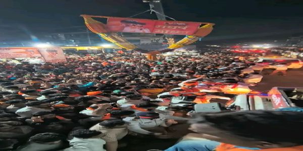 फडणवीस यांनी मला गोळ्या घालायचे षडयंत्र रचलंय - मनोज जरांगे
