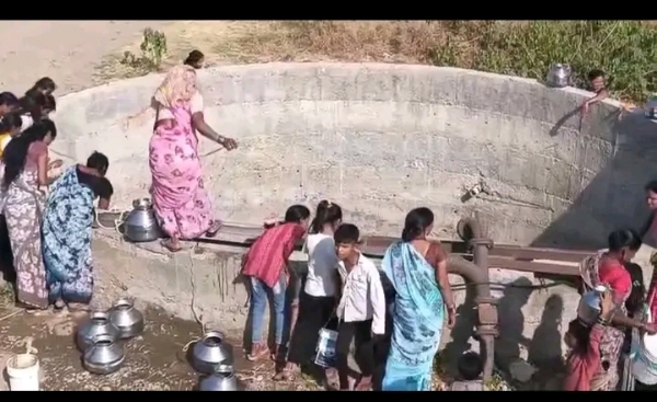 अ अ