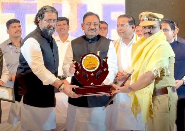पोलीस अधिक्षक अमोल तांबे