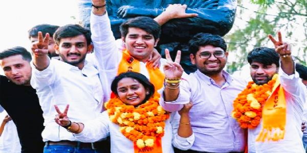 दिल्ली विद्यापीठ निवडणूक : अध्यक्षांसह तीन केंद्रीय पदांवर अभाविप विजयी