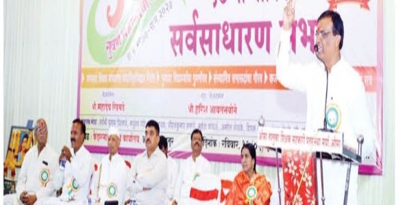 औसा तालुका शिक्षक सहकारी पतसंस्था कर्जाच्या ओझ्यातून स्वावलंबनाच्या वाटेवर - चेअरमन महादेव खिचडे