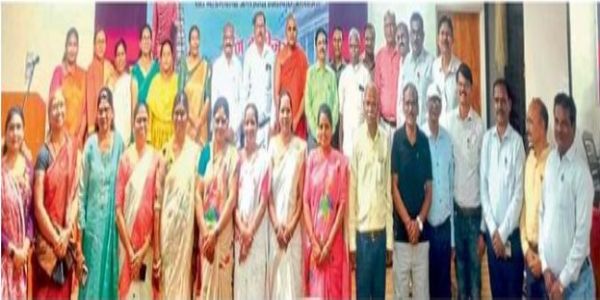 ई-पीकपाहणीत लोकेशनची तांत्रिक अडचण; अंजनगावबारी परिसरातील शेतकरी त्रस्त