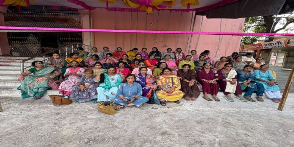 श्रावण महिन्यात चंद्रपूरच्या ४८ महिला योगसाधकांनी घेतले प्रभू वैद्यनाथाचे दर्शन