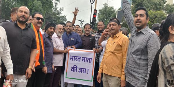 राहुल गांधींविरोधात नाशकात भाजप आक्रमक; जोरदार निदर्शने