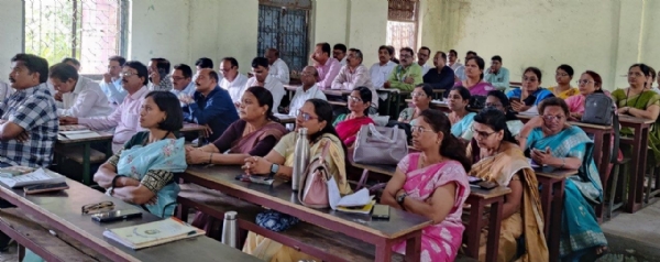 २०१० पूर्वी नियुक्त शिक्षकांना TET सक्तीतून कायमस्वरूपी सूट द्या; शिक्षक समितीची राज्यव्यापी आंदोलनाची चेतावणी