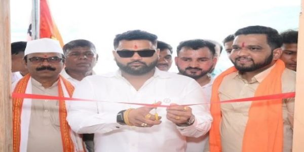 रायगड : साखर गावात शिवसेना-युवासेना शाखेचे उद्घाटन