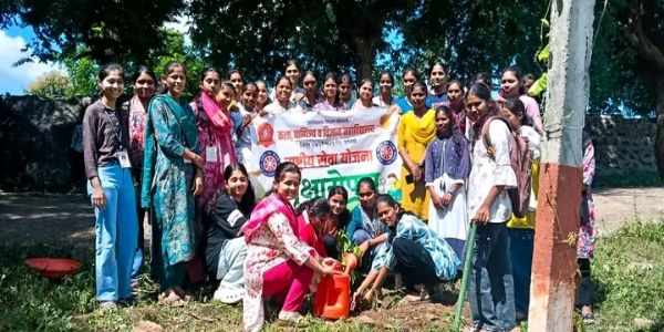 ज्ञानोपासक