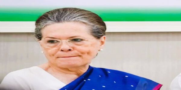 सोनिया गांधींच्या 1980 मधील मतदार यादीतील नावाचे प्रकरण पुन्हा न्यायालयात