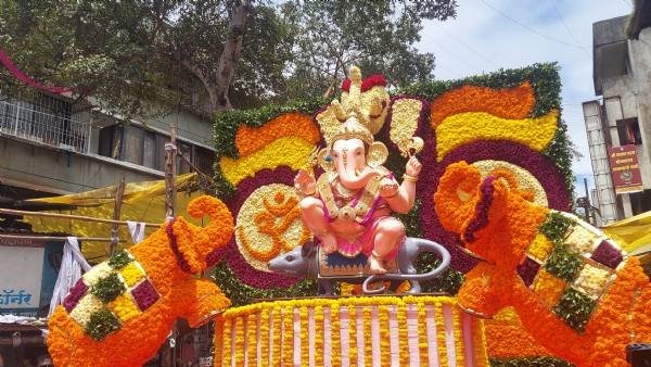 गणेश विसर्जन मिरवणूक गणेश विसर्जन मिरवणूक