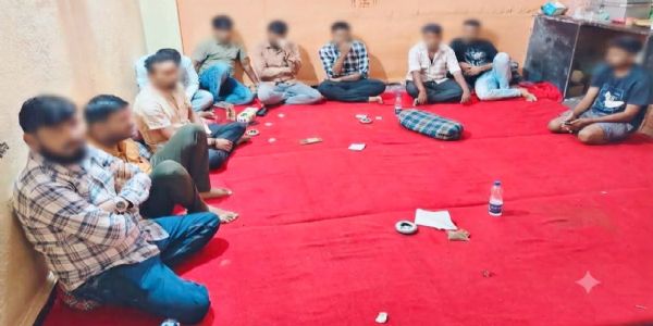 लातूरात दोन जुगार अड्ड्यांवर पोलिसांच्या धाडी; २० जणांवर कारवाई