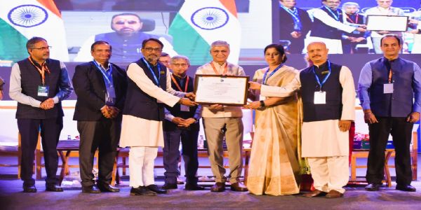 आयुष गुणवत्ता मानांकन मिळवणारे अरुजीवा देशातील पहिले आयुर्वेद रुग्णालय