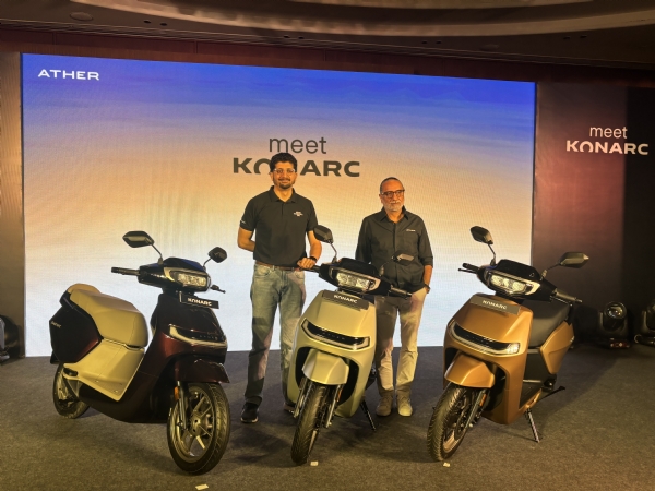 नई दिल्ली कोनार्क इलेक्ट्रिक स्कूटर लॉन्च एथर एनर्जी मुख्य व्यवसाय अधिकारी रवनीत फोकेला मार्केटिंग प्रमुख सौरभ शर्मा नई दिल्ली कोनार्क इलेक्ट्रिक स्कूटर लॉन्च एथर एनर्जी मुख्य व्यवसाय अधिकारी रवनीत फोकेला मार्केटिंग प्रमुख सौरभ शर्मा