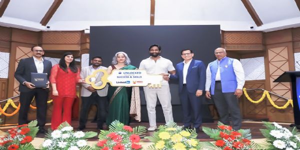 मोहन बाबू युनिव्हर्सिटीचा लिंक्डइनसोबत महत्त्वपूर्ण सामंजस्य करार