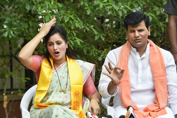 नवनीत राणा - रवी राणा