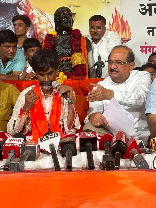 अ अ