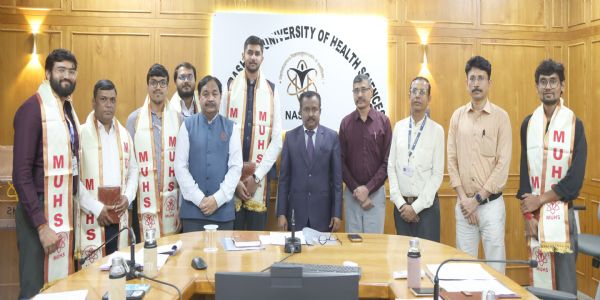 आरोग्य विज्ञान विद्यापीठ प्रशासन व ‘मार्ड’ यांच्यात सकारात्मक दुवा असणे गरजेचे - कुलगुरू डॉ. व्यंकट गिते