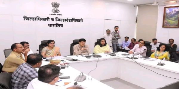 गणेश मंडळांना विविध स्पर्धांत सहभागी होण्यासाठी प्रोत्साहित करा; जिल्हाधिकारी पुजार