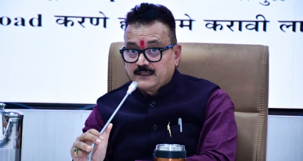 राष्ट्रीय महामार्गावरील अतिक्रमणाची कार्यवाही गतिमान करा -जिल्हाधिकारी संजयसिंह चव्हाण यांचे प्रशासनाला निर्देश