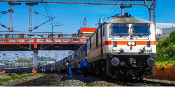 हडपसर-घोरपडीदरम्यान तिसरी रेल्वे मार्गिका पूर्ण; लवकरच वाहतूक सुरू