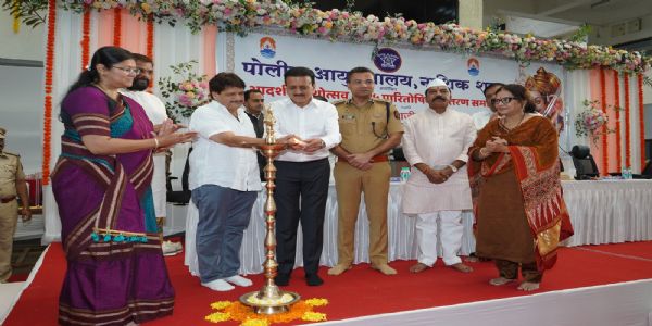 नाशिक : पर्यावरणपुरक गणेशोत्सव साजरा करावा - महाजन